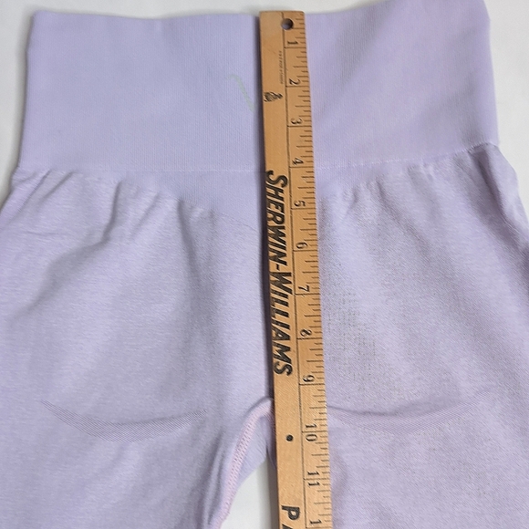 Vitae Apparel Power Move Seamless Leggings in Acai Purple, Size L - Picture 5 of 9